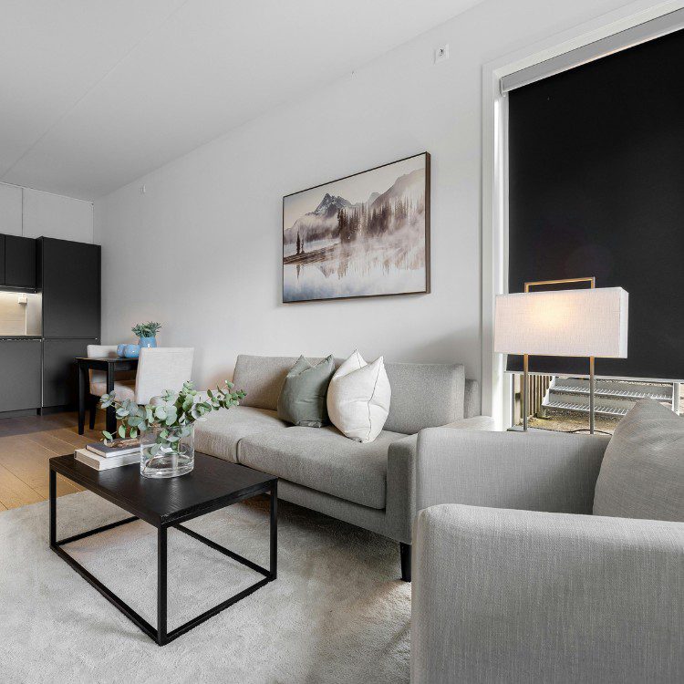 Description Description